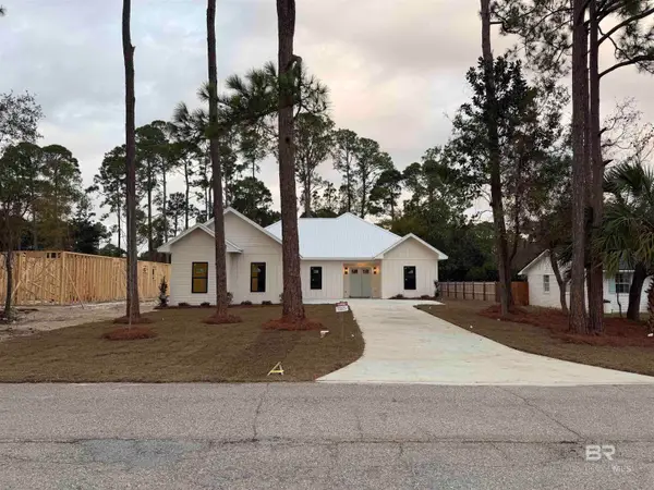 378 W 22nd Avenue, Gulf Shores, AL 36542