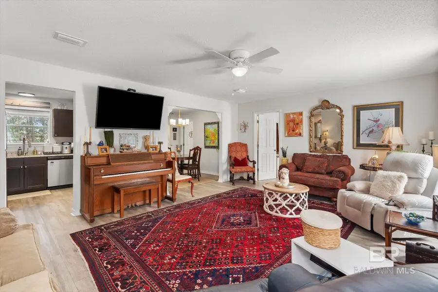 214 W Sycamore Avenue, Foley, AL 36535 - Image #3