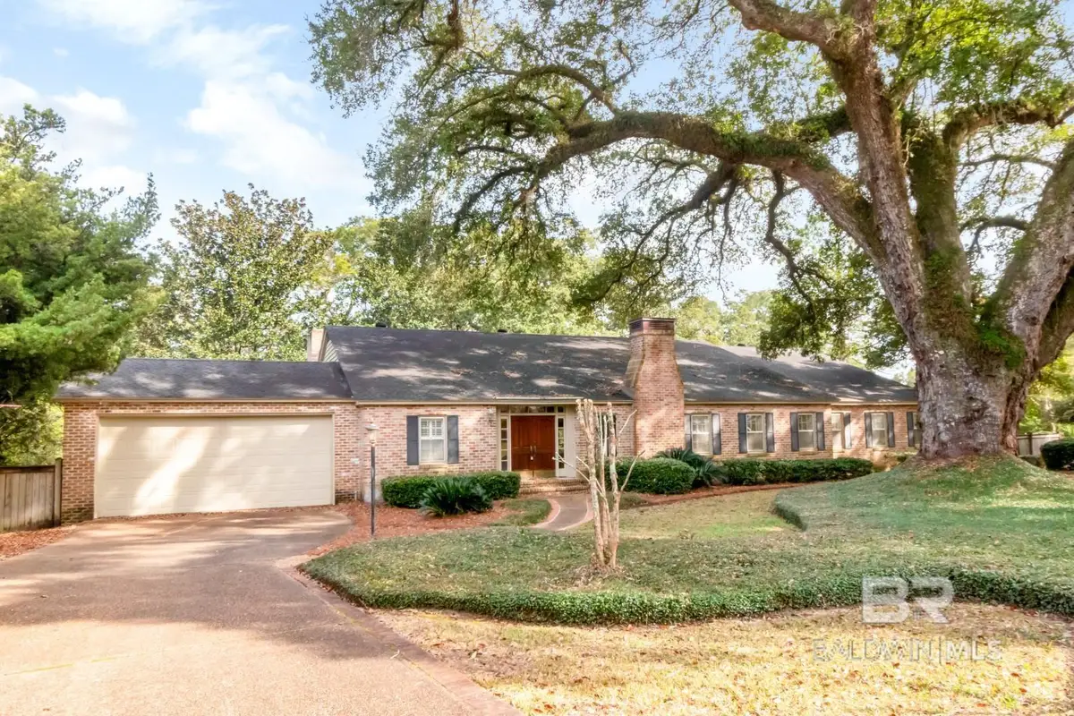 132 Myrtlewood Lane, Mobile, AL 36608 - Image #1