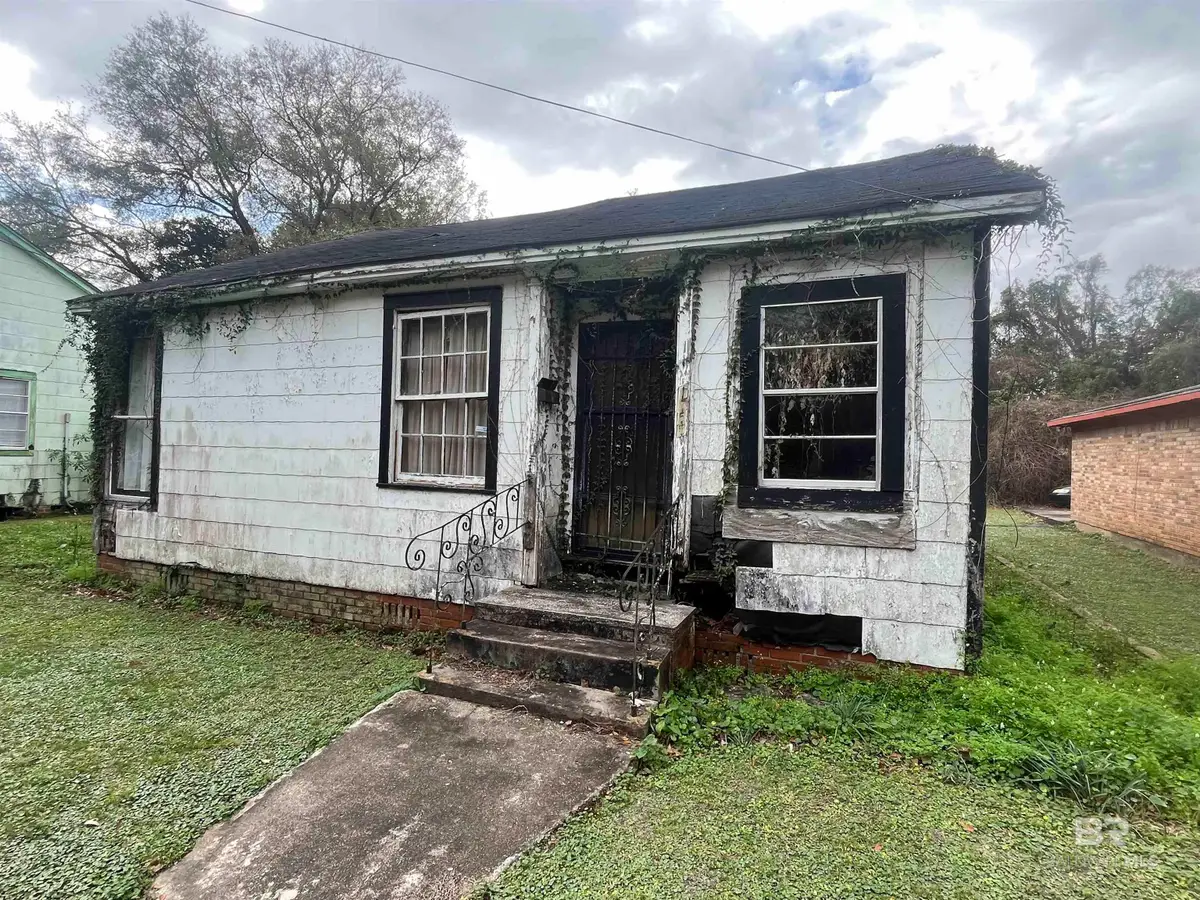 1955 Dr Martin Luther King Jr Avenue, Mobile, AL 36617 - Image #1