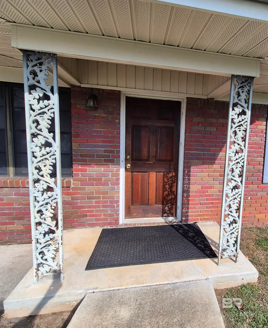 105 Elizabeth Street, Evergreen, AL 36401 - Image #2