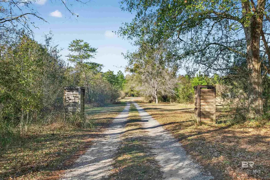 29635 Gardner Road, Elberta, AL 36530 - Image #3