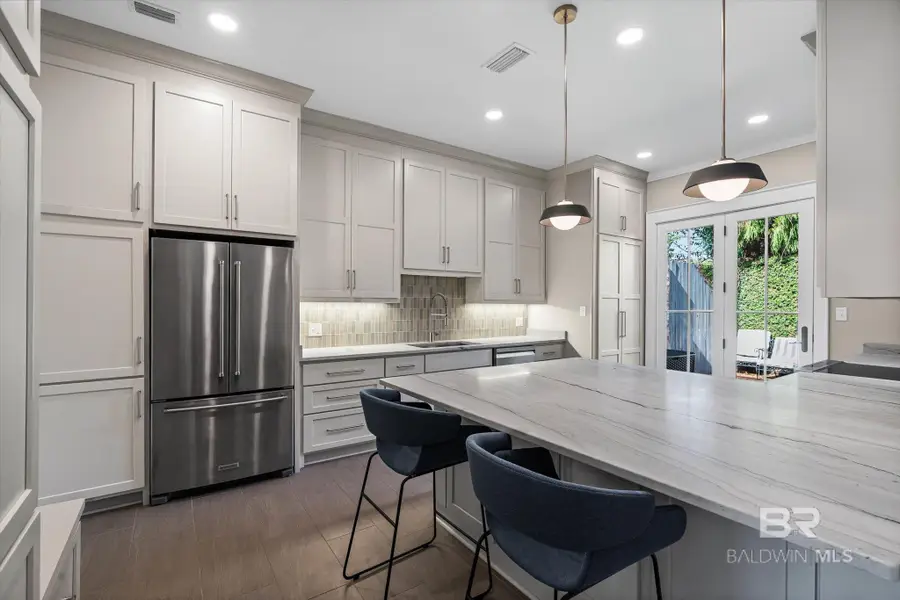 157 N Mcgregor Avenue #B, Mobile, AL 36608 - Image #3