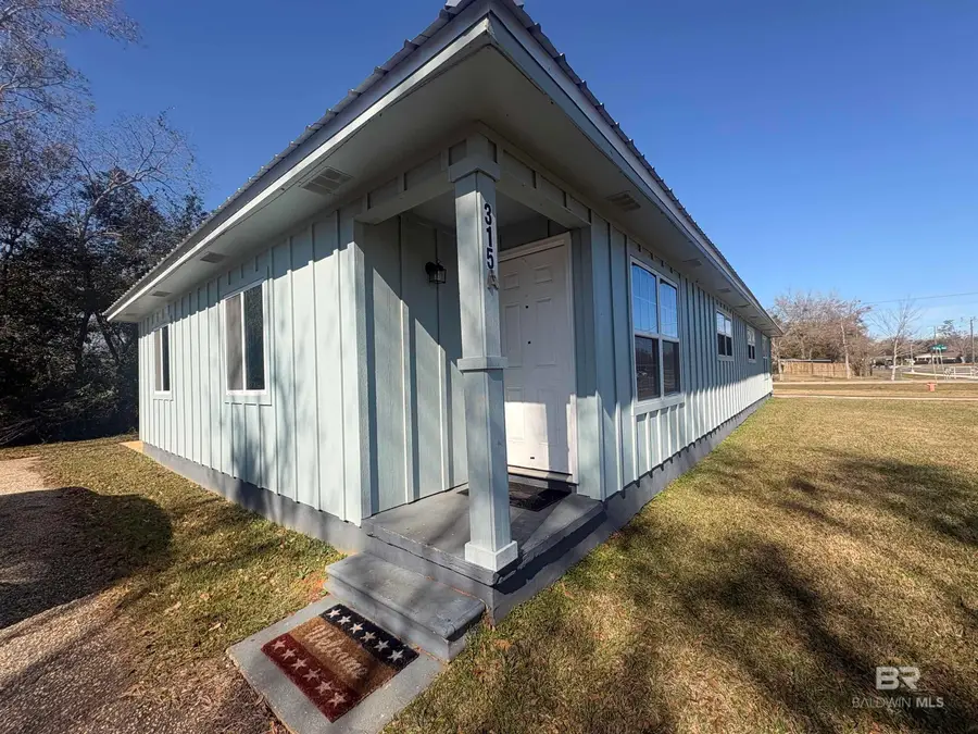 315 & 317 N Cedar Street #A & B, Foley, AL 36535 - Image #2