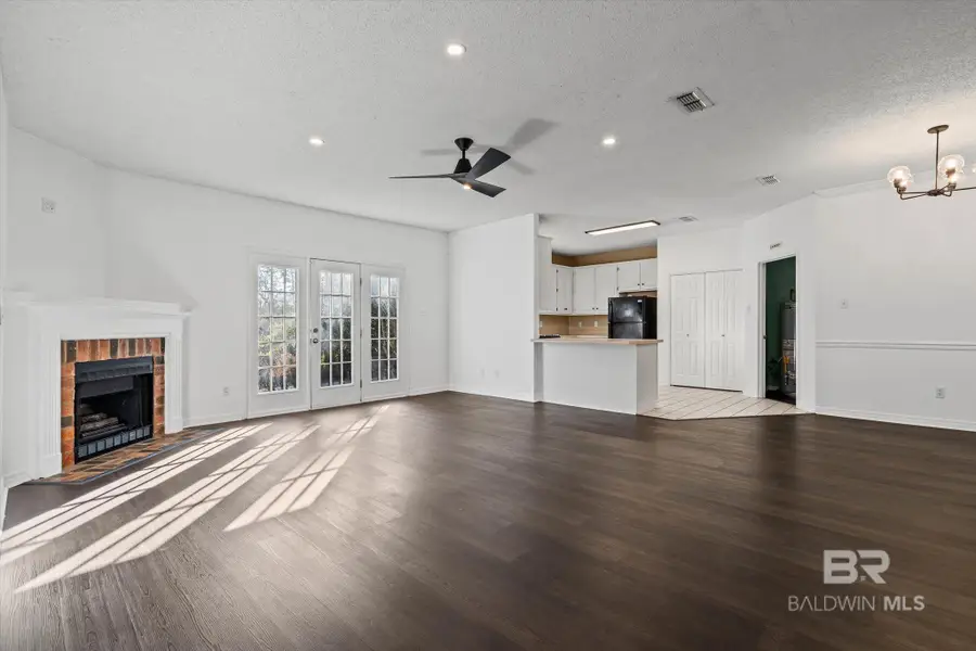 1263 E Smithfield Road, Mobile, AL 36695 - Image #2