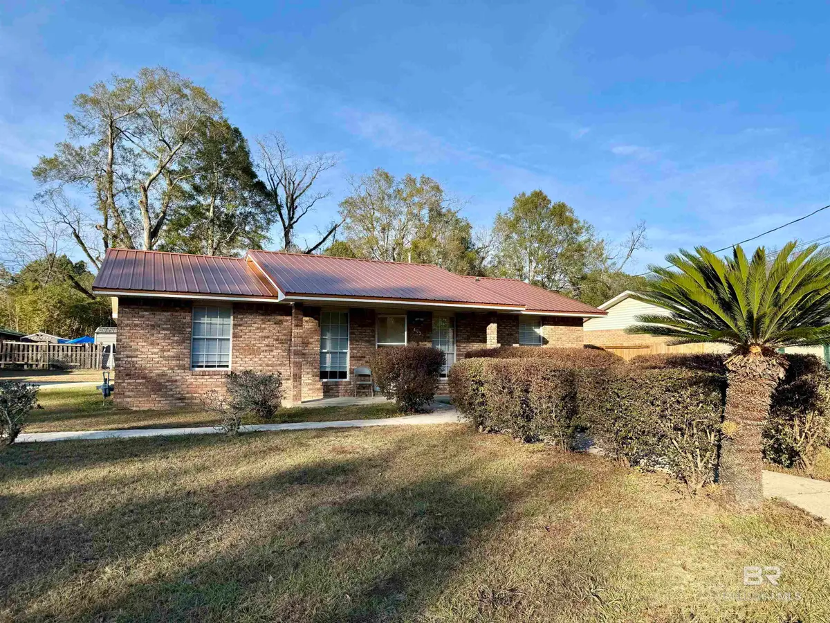 403 E Underwood Street, Brewton, AL 36426 - #1