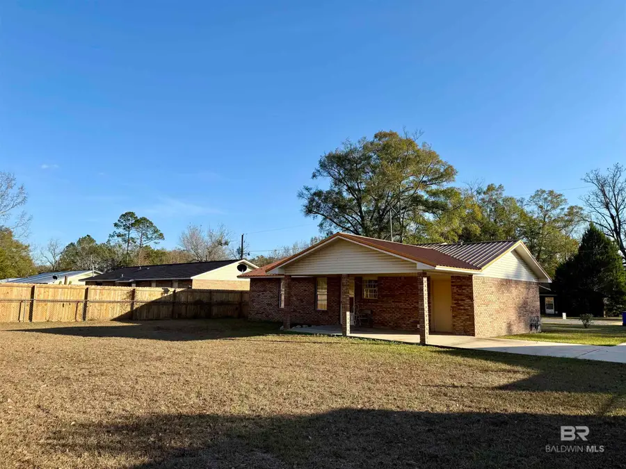 403 E Underwood Street, Brewton, AL 36426 - #2