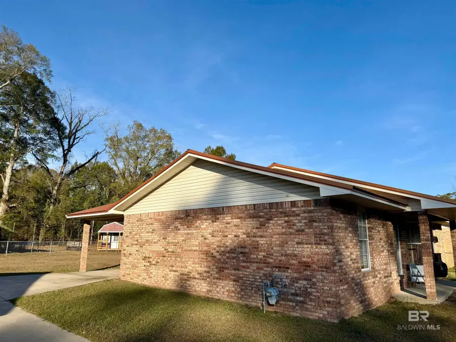 403 E Underwood Street, Brewton, AL 36426 - #3