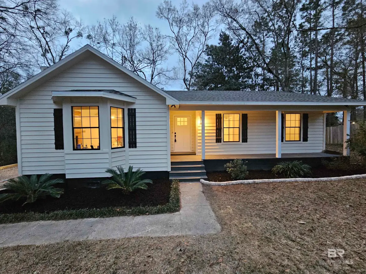 138 Wicker Way, Daphne, AL 36526 - Image #1