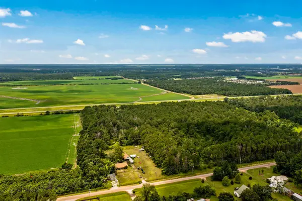 7767 Roscoe Road, Gulf Shores, AL 36542