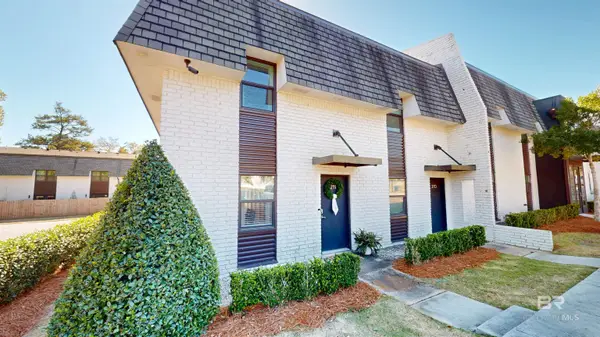 3655 Old Shell Road #211, Mobile, AL 36608