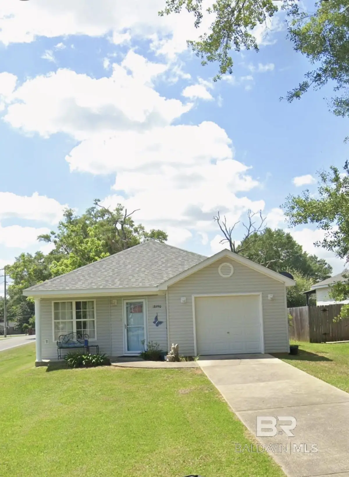 18990 E Hammond Street, Robertsdale, AL 36567 - #1