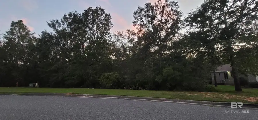 2 Redfern Road, Daphne, AL 36526 - Image #2