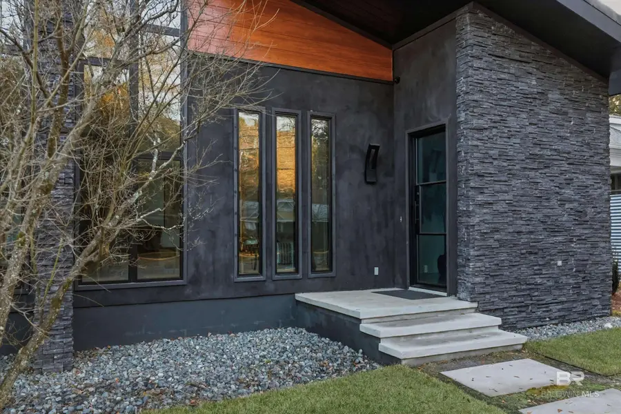 604 Johnson Avenue, Fairhope, AL 36532 - Image #2