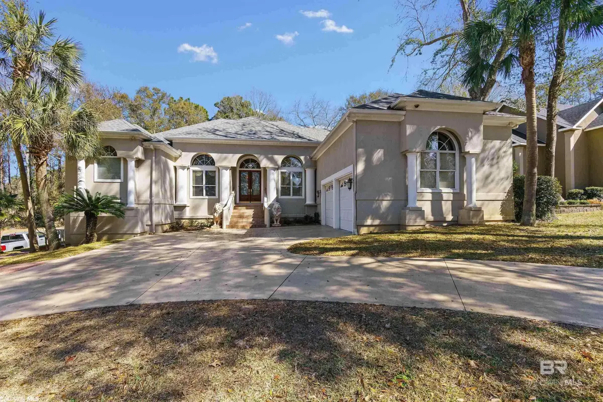 305 Clubhouse Drive, Fairhope, AL 36532 - Image #1