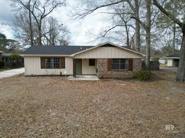 104 Thorndale Place, Atmore, AL 36502