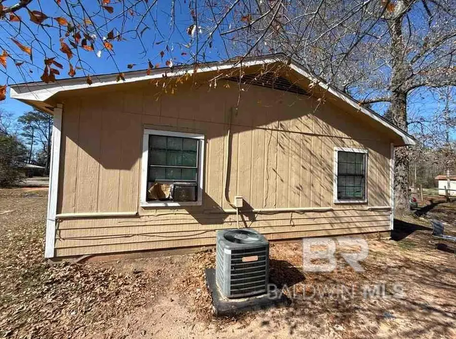 301 E Hickory Street, Bay Minette, AL 36507 - #3