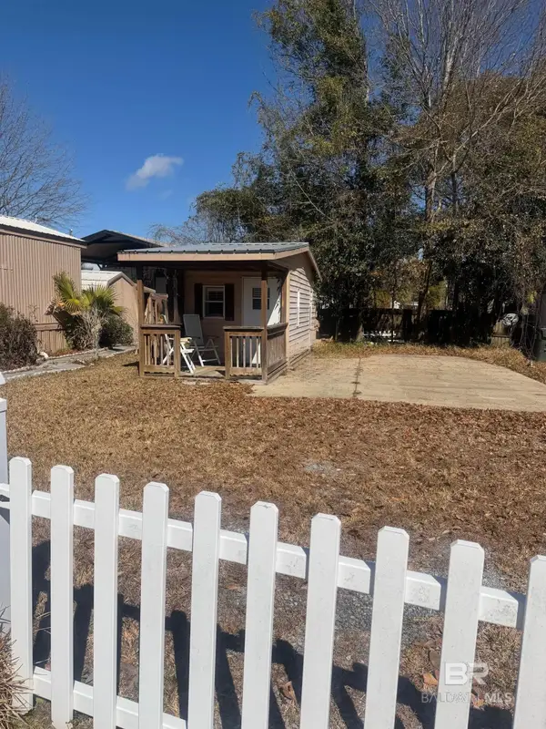 534 Buena Vista Drive, Lillian, AL 36549