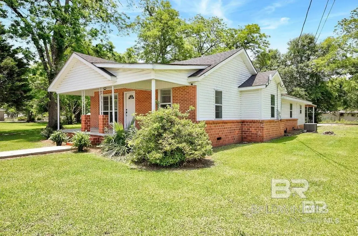 120 Walker Street, Monroeville, AL 36460 - #1