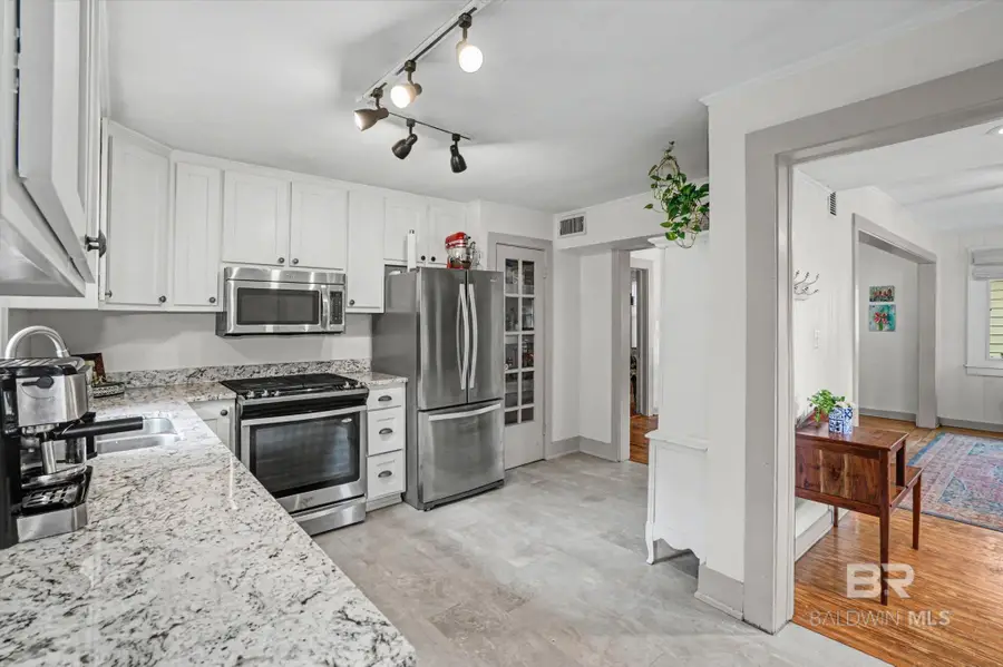 136 Florence Place, Mobile, AL 36607 - #3