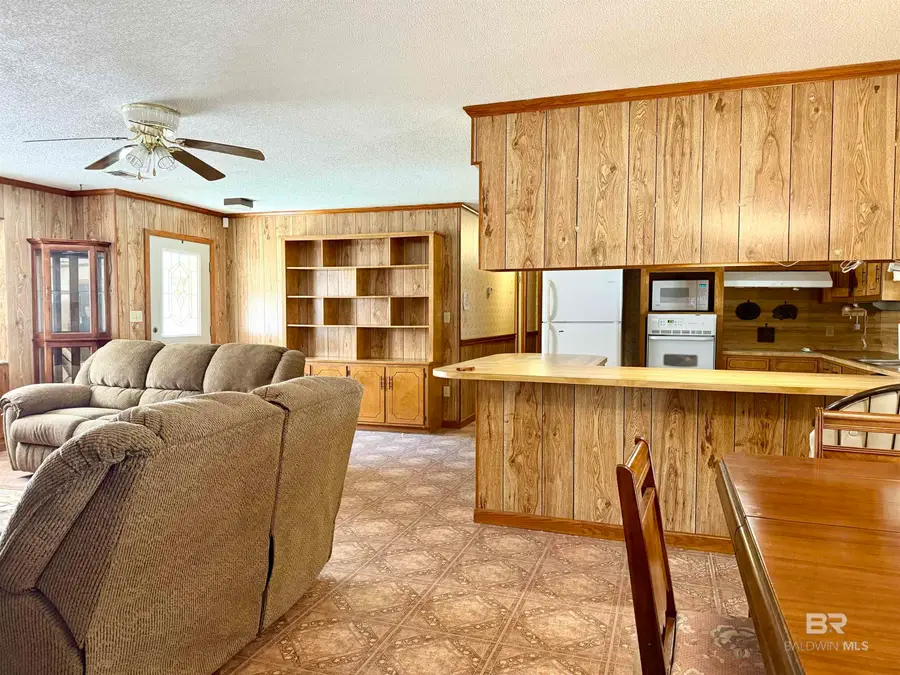 98 Evans Avenue, Brewton, AL 36426 - #3