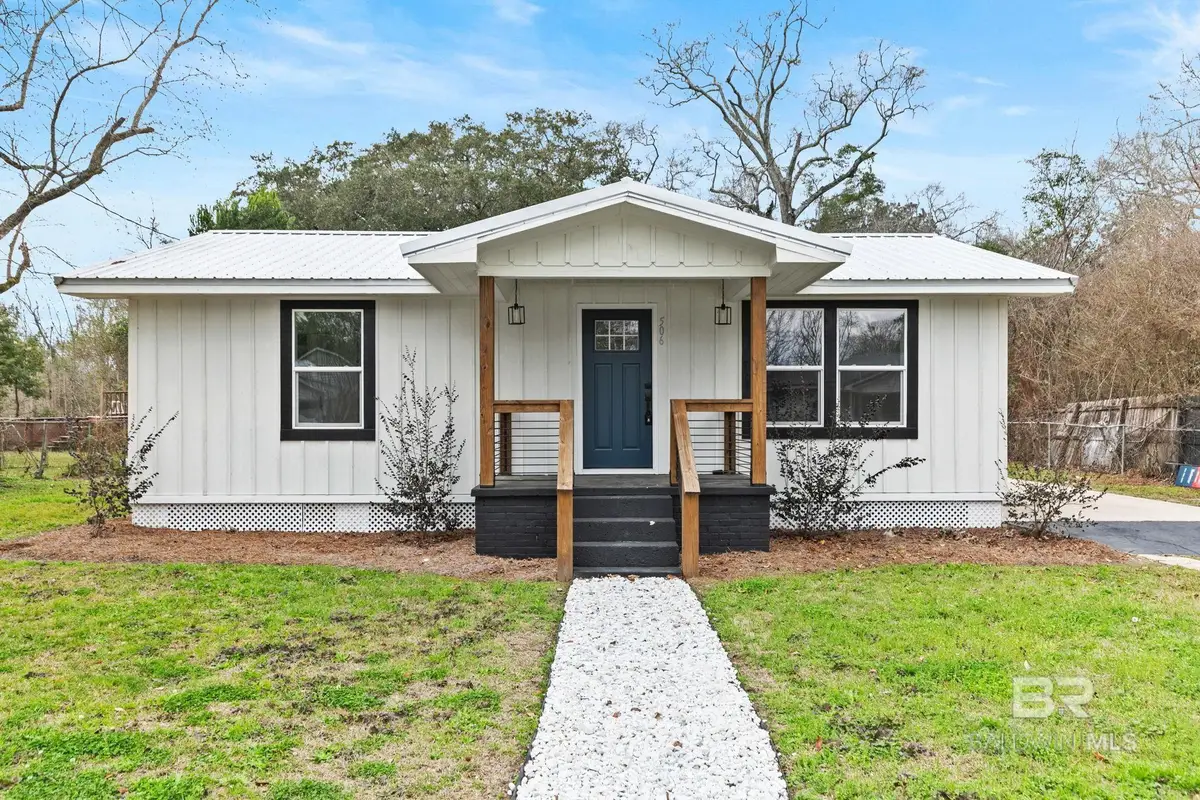 506 Byrne Street, Bay Minette, AL 36507 - #1