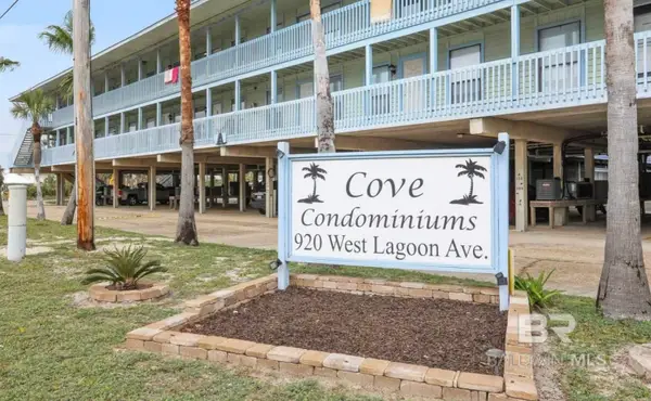 920 W Lagoon Avenue, Gulf Shores, AL 36542