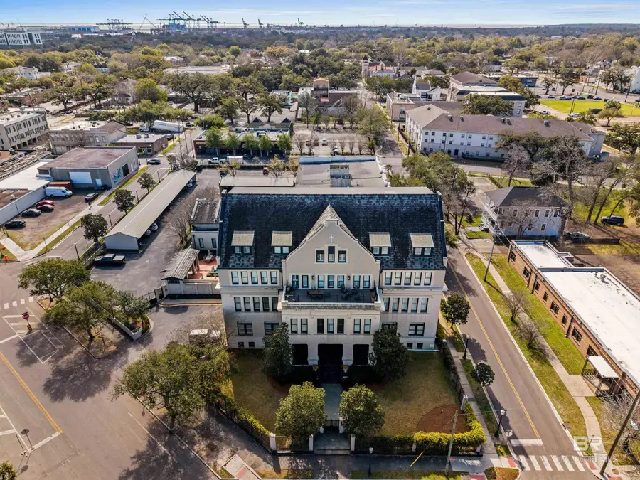 753 Saint Francis Street #2001 B, Mobile, AL 36602 - #2