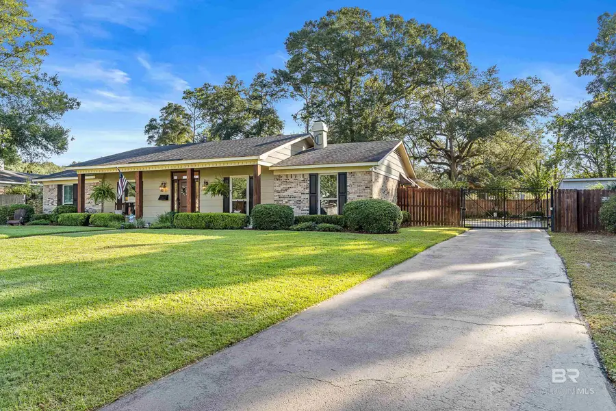 2805 Gaslight Lane, Mobile, AL 36695 - #2