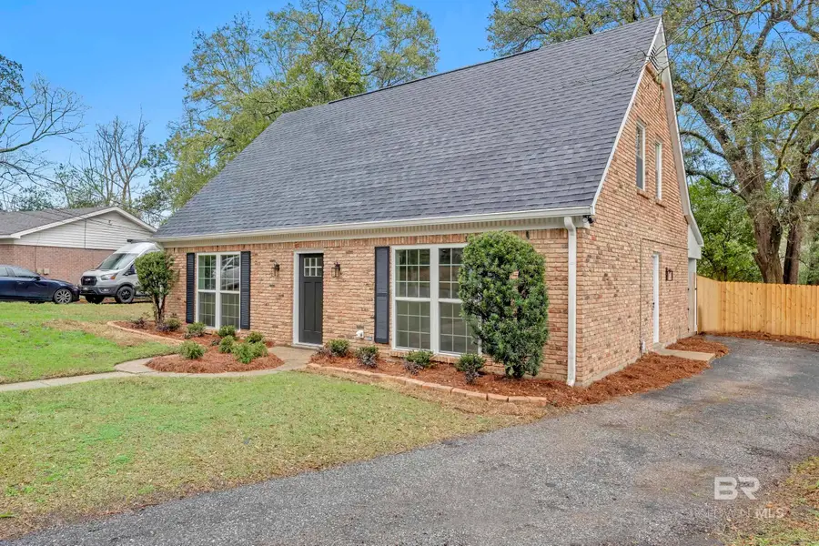 868 Nassau Drive, Mobile, AL 36608 - #3