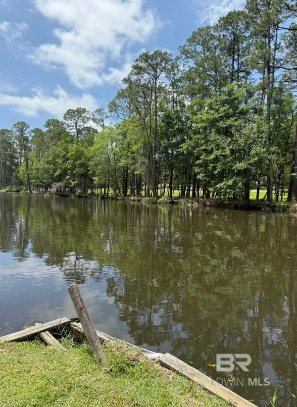 9731 Clarke Ridge Road, Foley, AL 36535