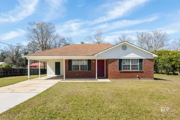 23157 Oak Street, Robertsdale, AL 36567