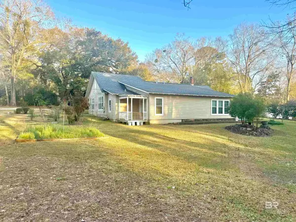 662 Fairhope Avenue, Fairhope, AL 36532