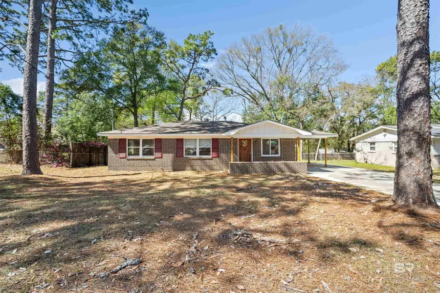 672 Tarawa Drive, Mobile, AL 36609 - #2