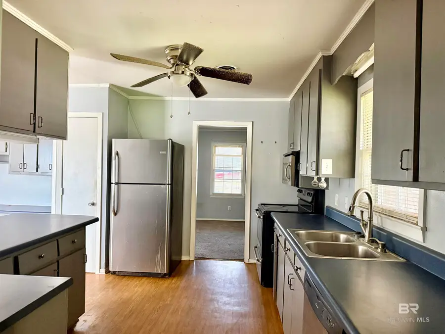 127 Rosemary Avenue, Brewton, AL 36426 - #2