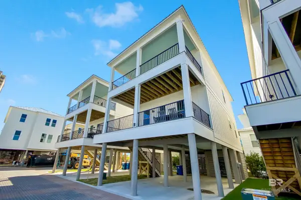 521 E 1st Avenue #B, Gulf Shores, AL 36542