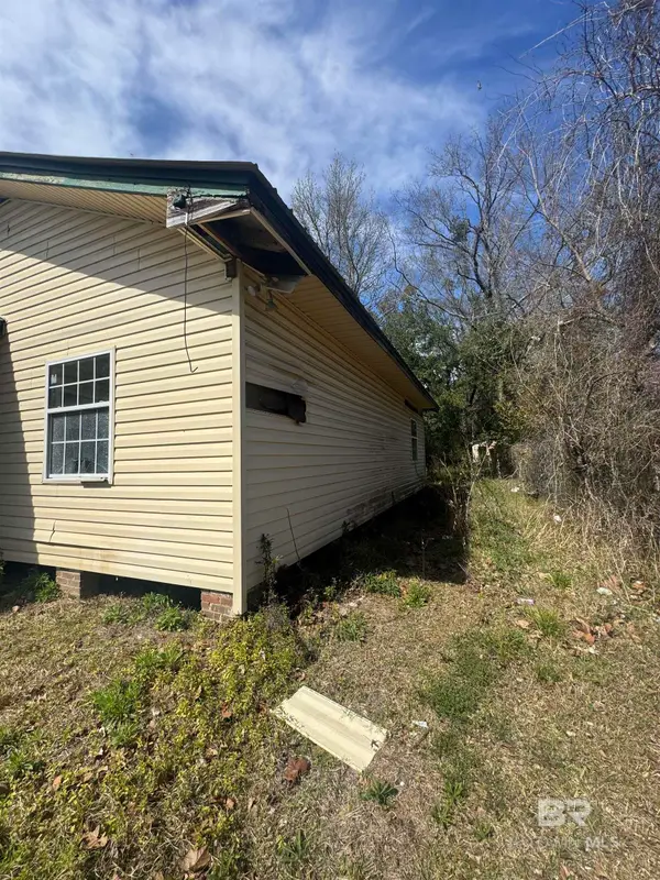 227 E Elm Street, Prichard, AL 36610