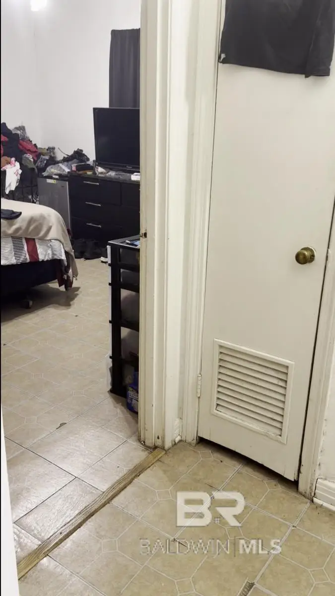 416 W Ridge Road, Mobile, AL 36617 - #3