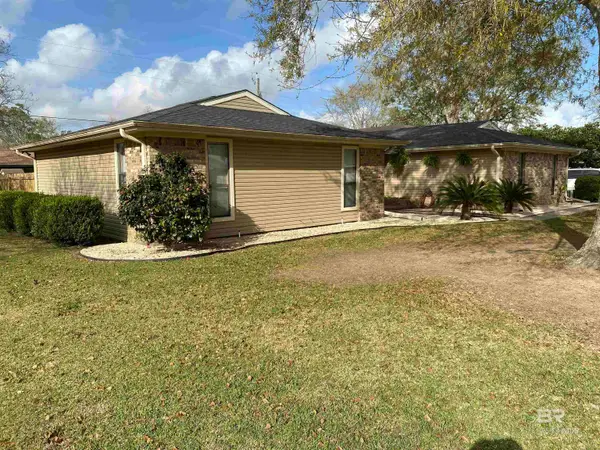 603 E Walker Avenue, Foley, AL 36535