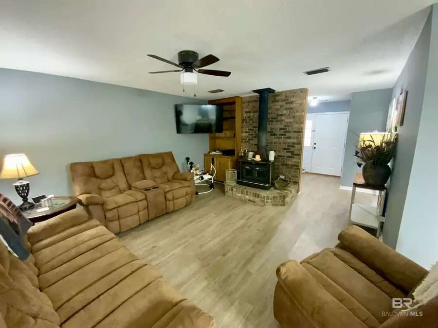 1305 W 7th Street, Bay Minette, AL 36507 - #3