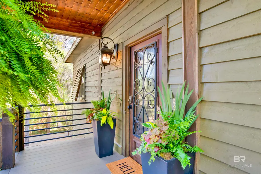 907 Ryan Avenue, Daphne, AL 36526 - #3