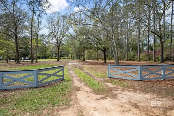 12330 Fernwood Circle, Foley, AL 36535