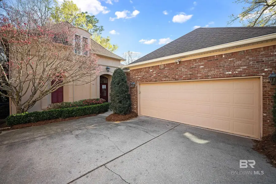 105 North Creek Circle, Fairhope, AL 36532 - #2