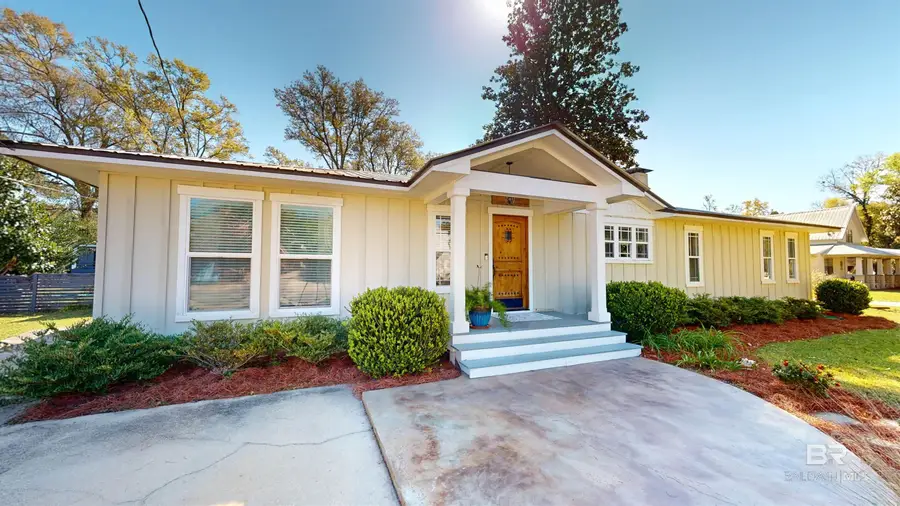 252 N Ingleside Street, Fairhope, AL 36532 - #3