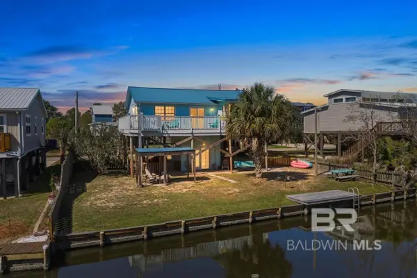 429 Creekview Avenue, Gulf Shores, AL 36542