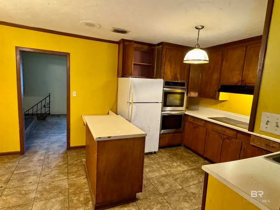 930 Ridgeway Street, Thomasville, AL 36784 - #3