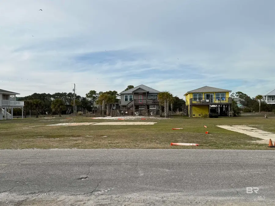 204 W 1st Avenue, Gulf Shores, AL 36542 - #2