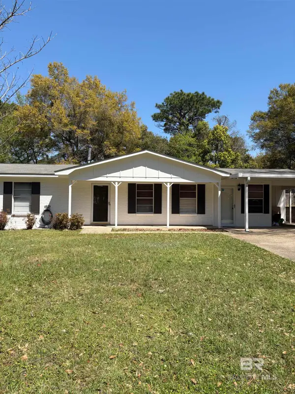 415 Rosa Avenue, Fairhope, AL 36532