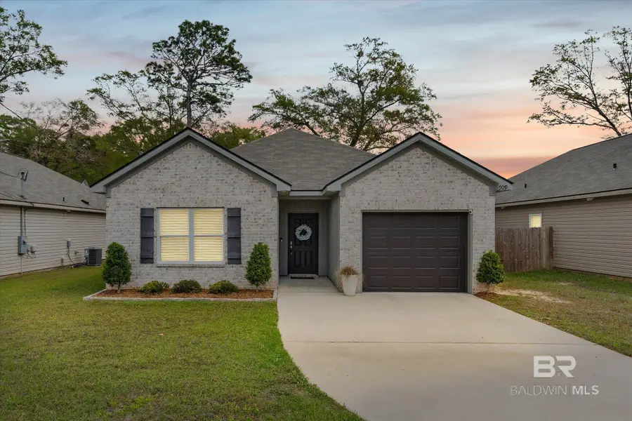 909 Louise Avenue, Mobile, AL 36609 - #2