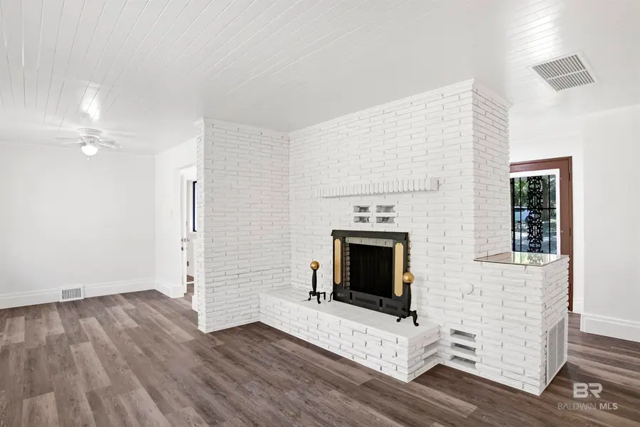 3321 Fairfield Road, Mobile, AL 36605 - #2